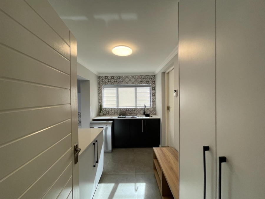 3 Bedroom Property for Sale in Island View Western Cape